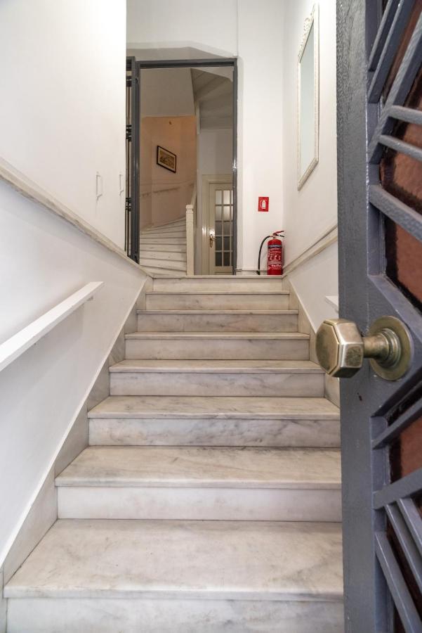 Apollonas Luxurious Apartments Athens Exterior photo